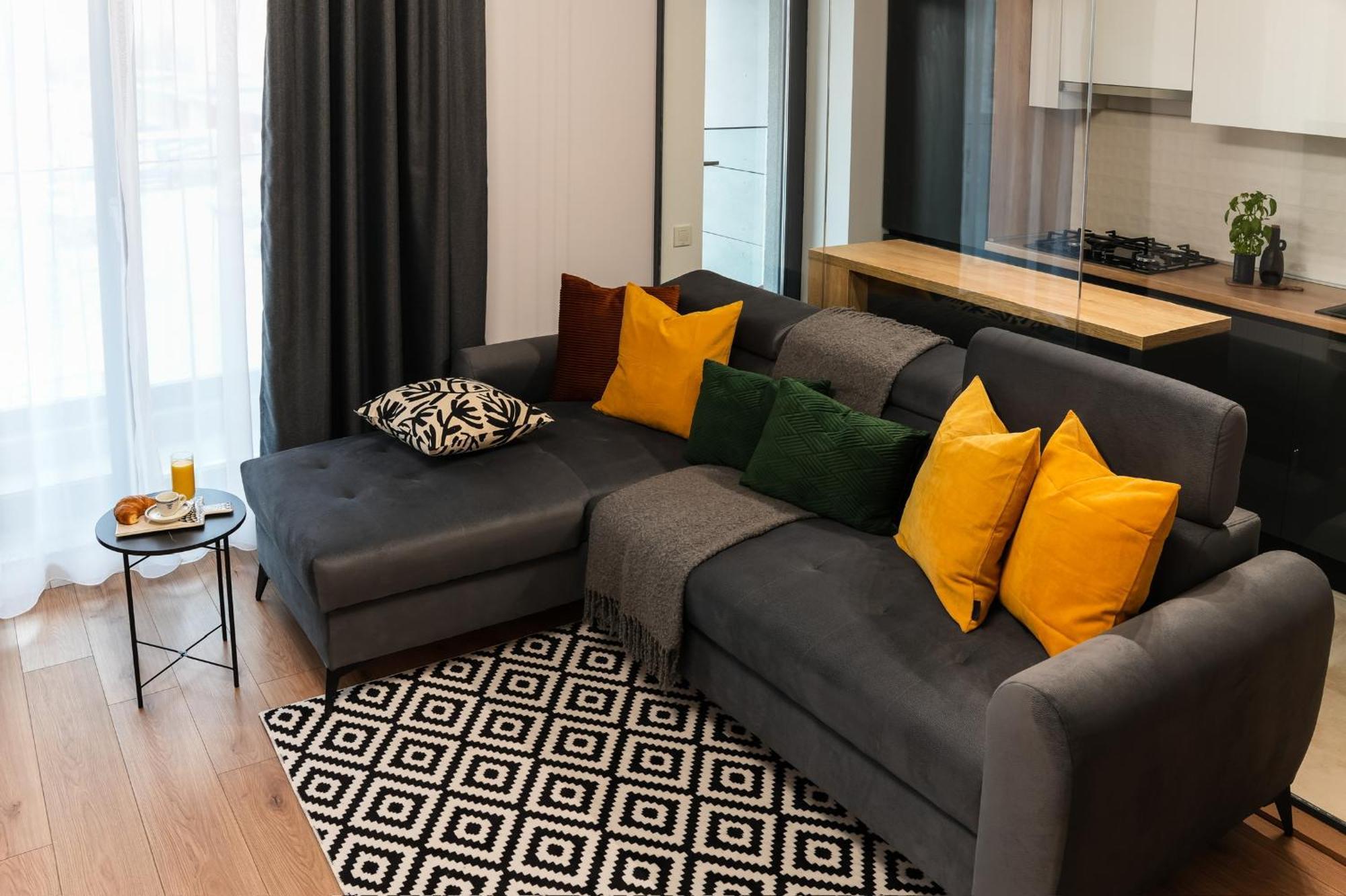 Sandra - Park-View Apt With Balcony & Parking Bukarest Eksteriør billede