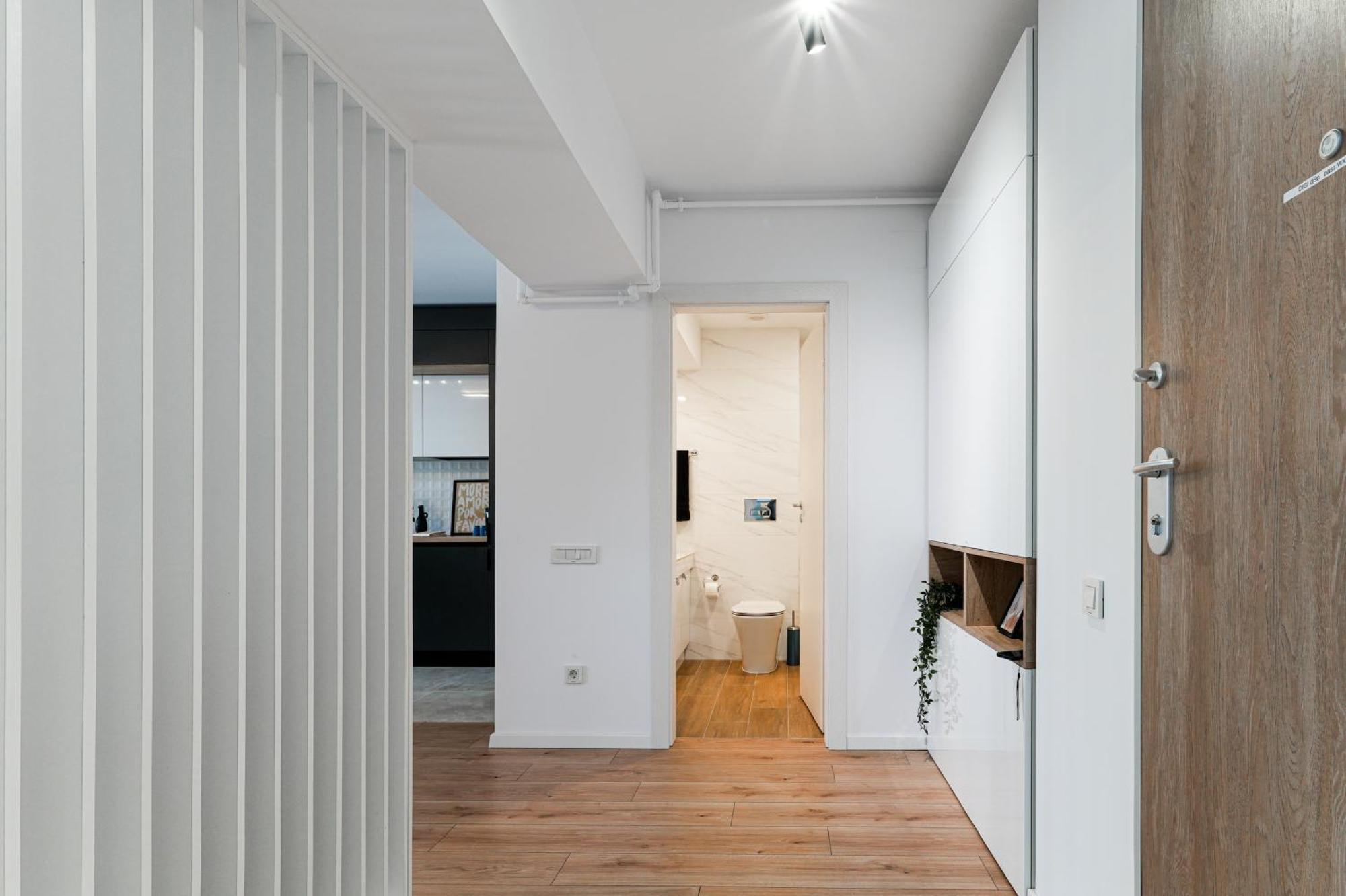 Sandra - Park-View Apt With Balcony & Parking Bukarest Eksteriør billede